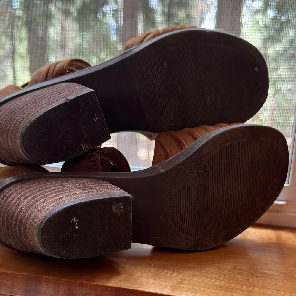 Strappy Heeled Sandals - Picture 6 of 7